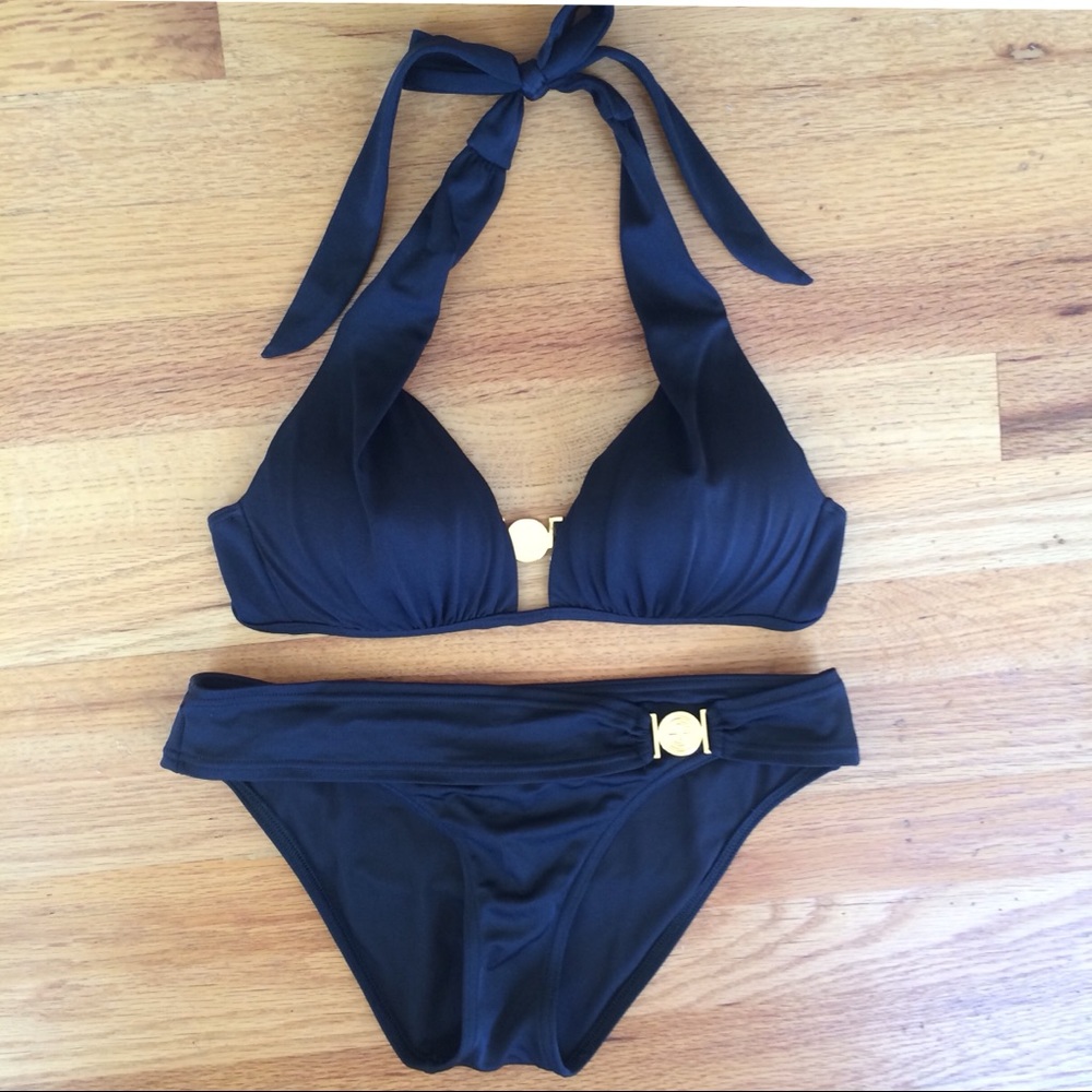 Very sexy bikini with rouched halter top
